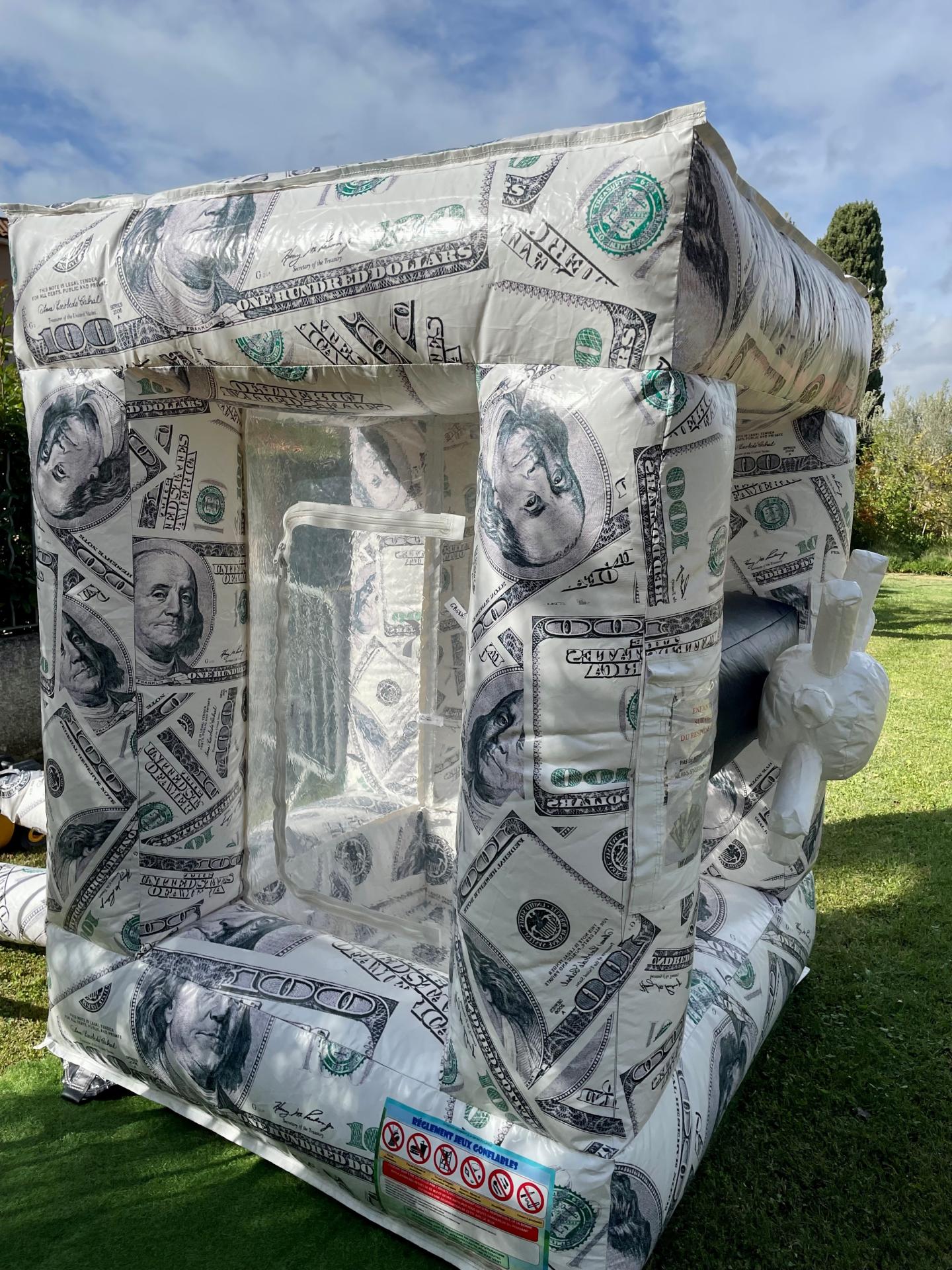 CASH MACHINE