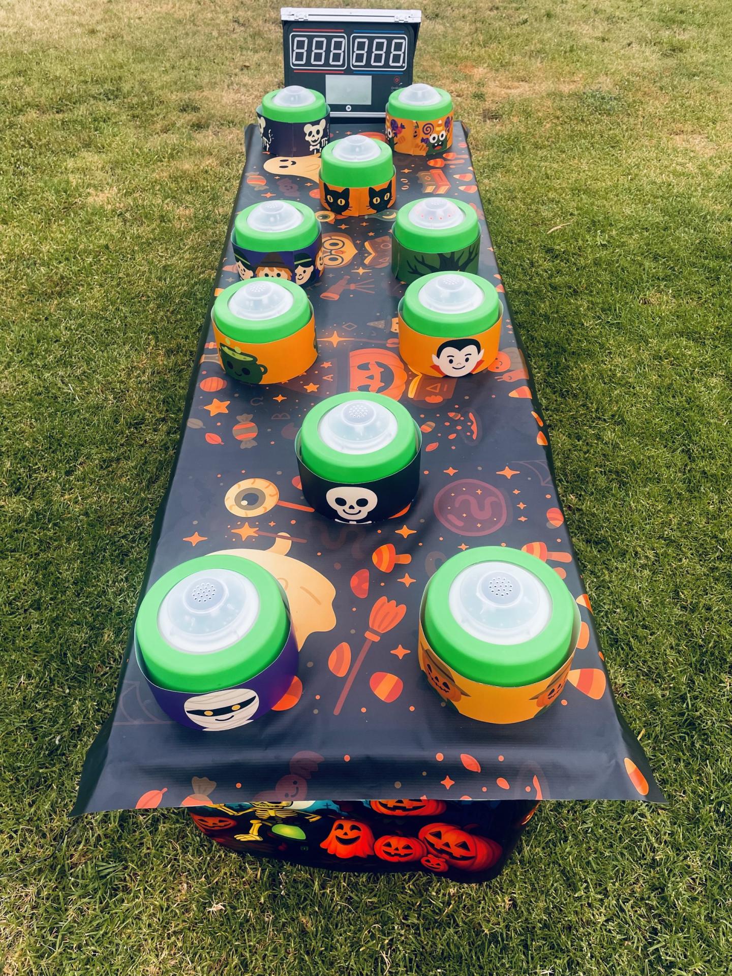 JEU HALLOWEEN - CHASSEUR DE MONTRES