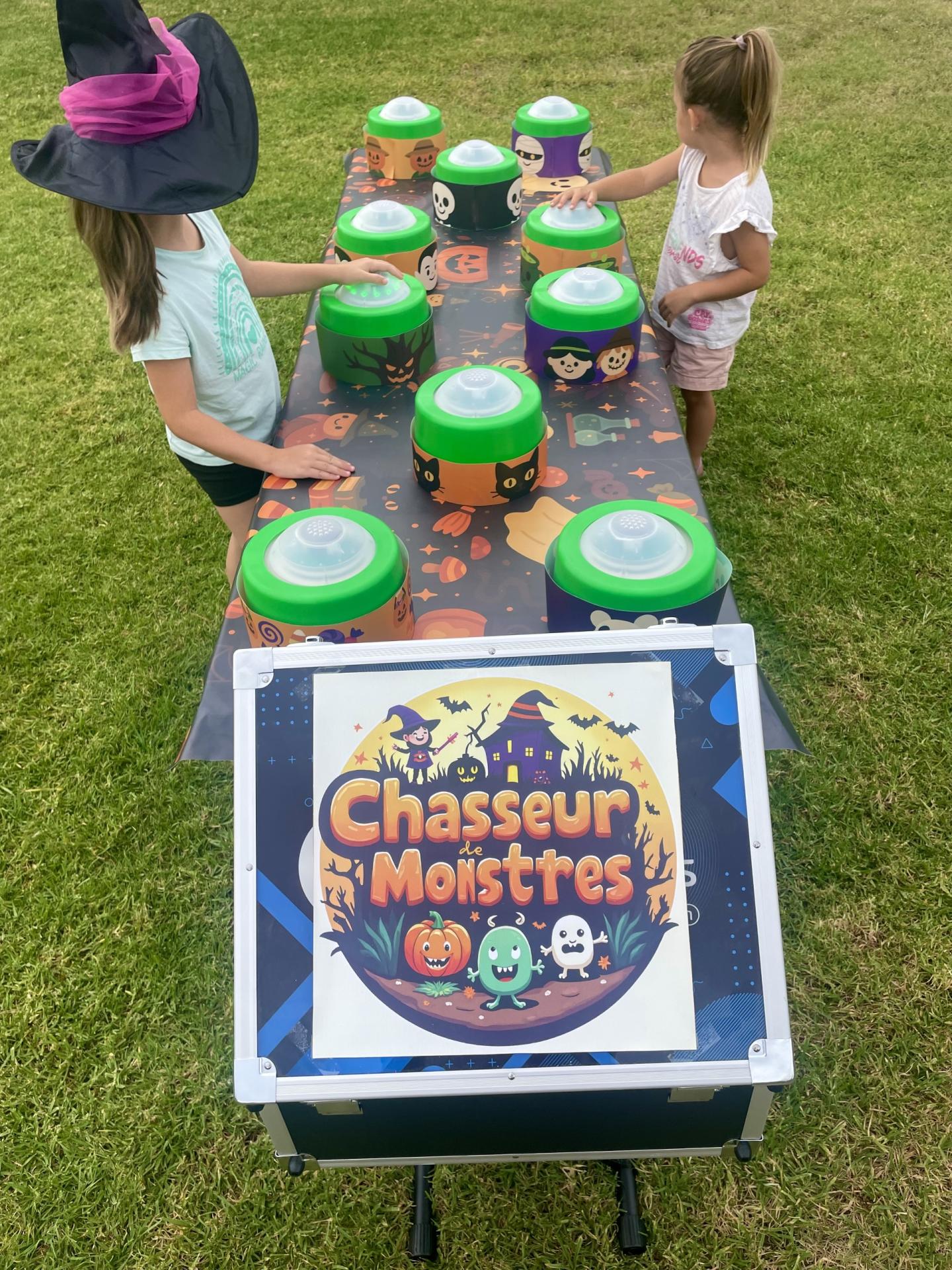 Jeu Halloween Chasseur de montres